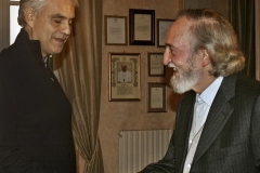 Übergabe des Kunst-, Wissenschafts- und Friedenspreises an Andrea Bocelli